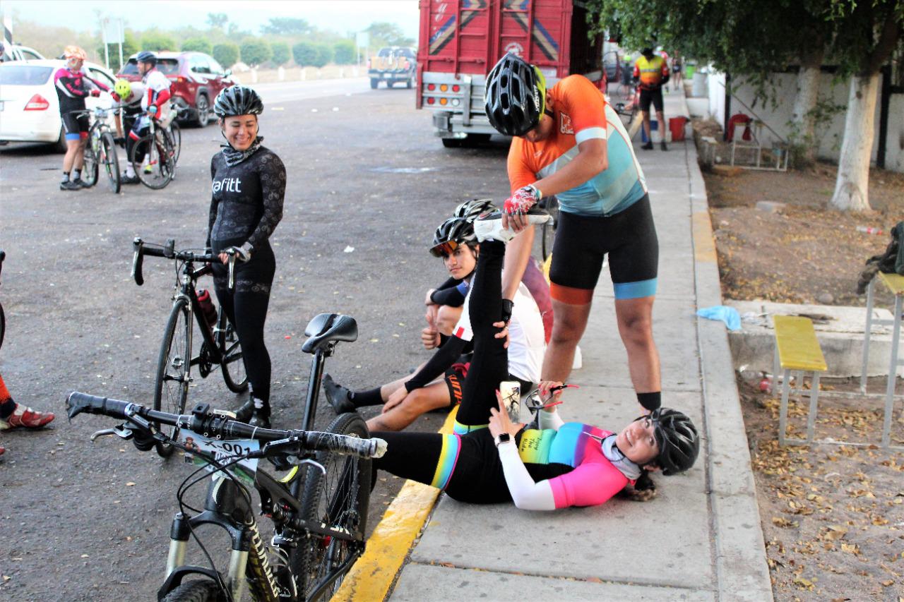 $!Mónico Lizárraga: Ciclistas sinaloenses le rinden tributo con exitosa Ruta del Mono