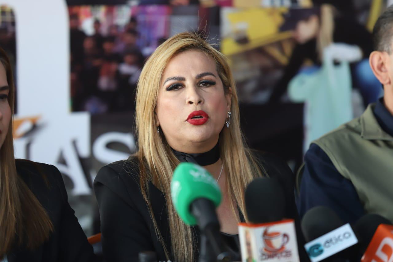 $!Presenta Milay Quintero su informe de 100 días de actividades como regidora