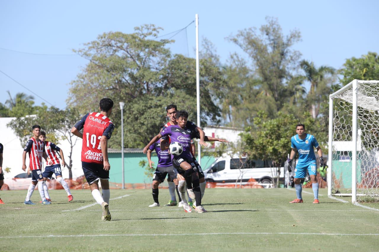 $!Mazatlán FC Sub 20 derrota de último minuto a Chivas y se coloca momentáneamente en la liguilla