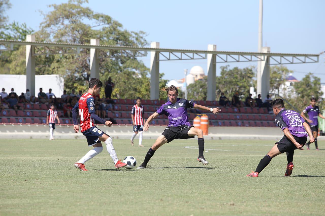 $!Mazatlán FC Sub 18 confirma su lugar en liguilla al vencer a Chivas