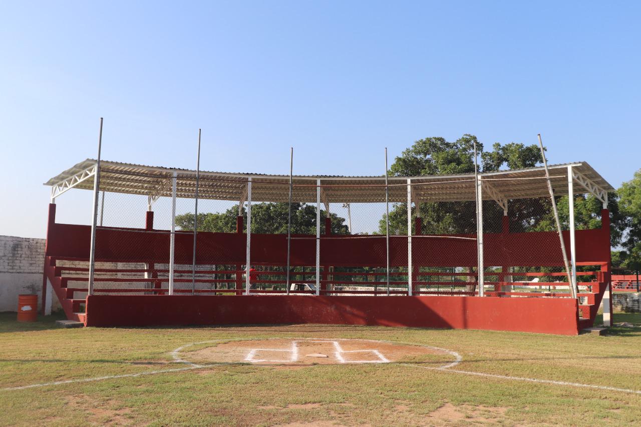 $!Inauguran en Escuinapa techumbre y barda perimetral de Estadio de Beisbol Ángel Camacho