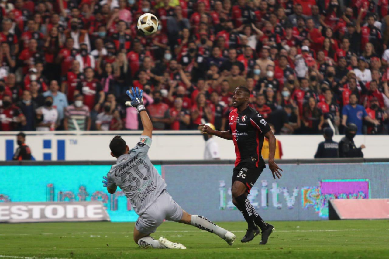$!¡Atlas es campeón! Rompe sequía de 70 años sin alzar la corona
