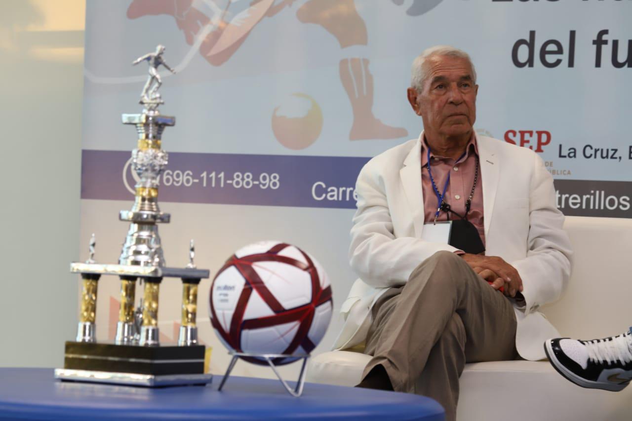 $!Rememoran inicios del futbol en Sinaloa en Coloquio celebrado en La Cruz