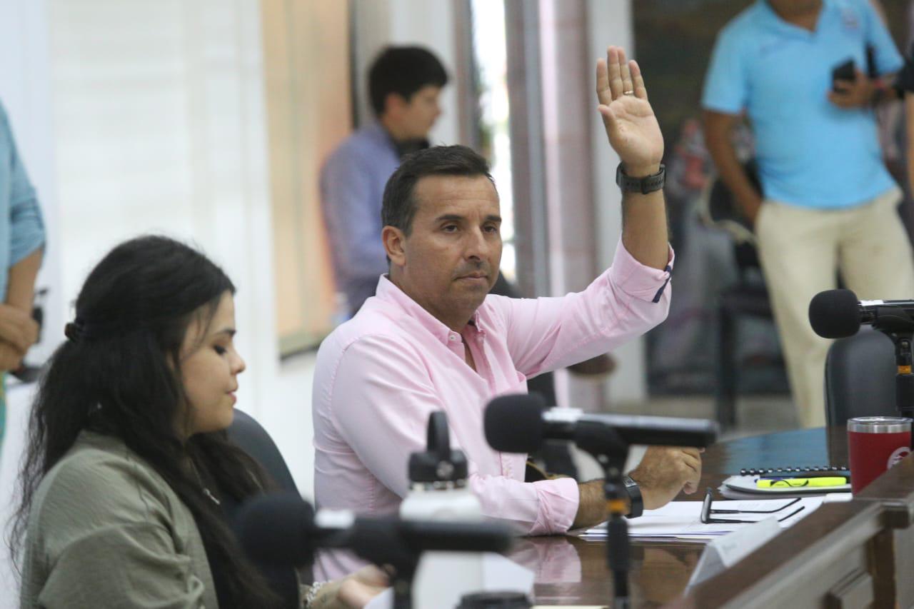 $!Entre nostalgia y polémica, aprueban extinción del Acuario Mazatlán