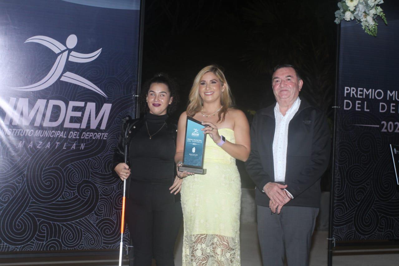 $!Karen Aguirre.