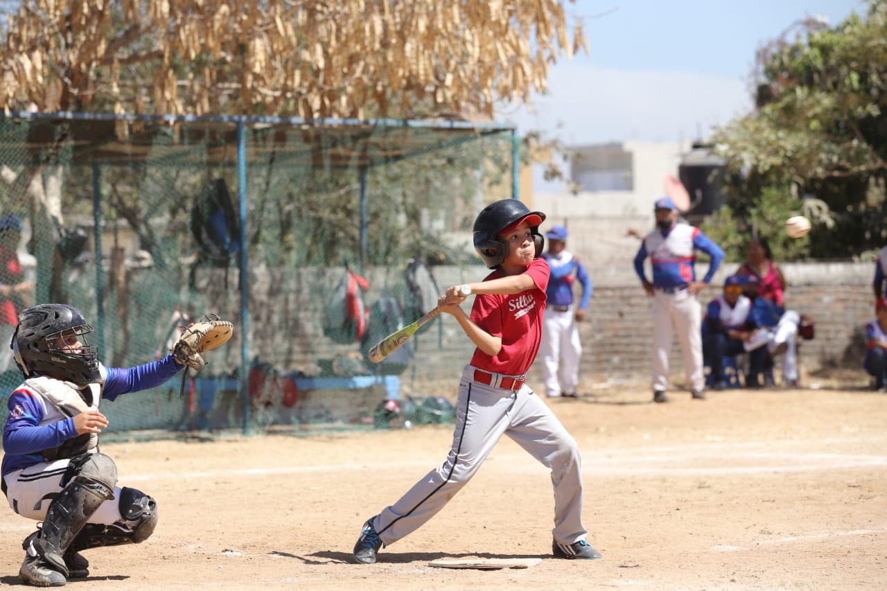 $!Liga Muralla encabeza Copa Semana Santa de Beisbol, en el Club Chololos de Mazatlán