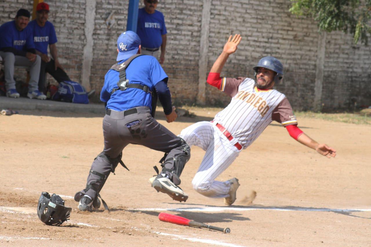 $!Club Polluelos toma ventaja ante Hostotipaquillo, en Copa Amistad Sinaloa-Jalisco 2021