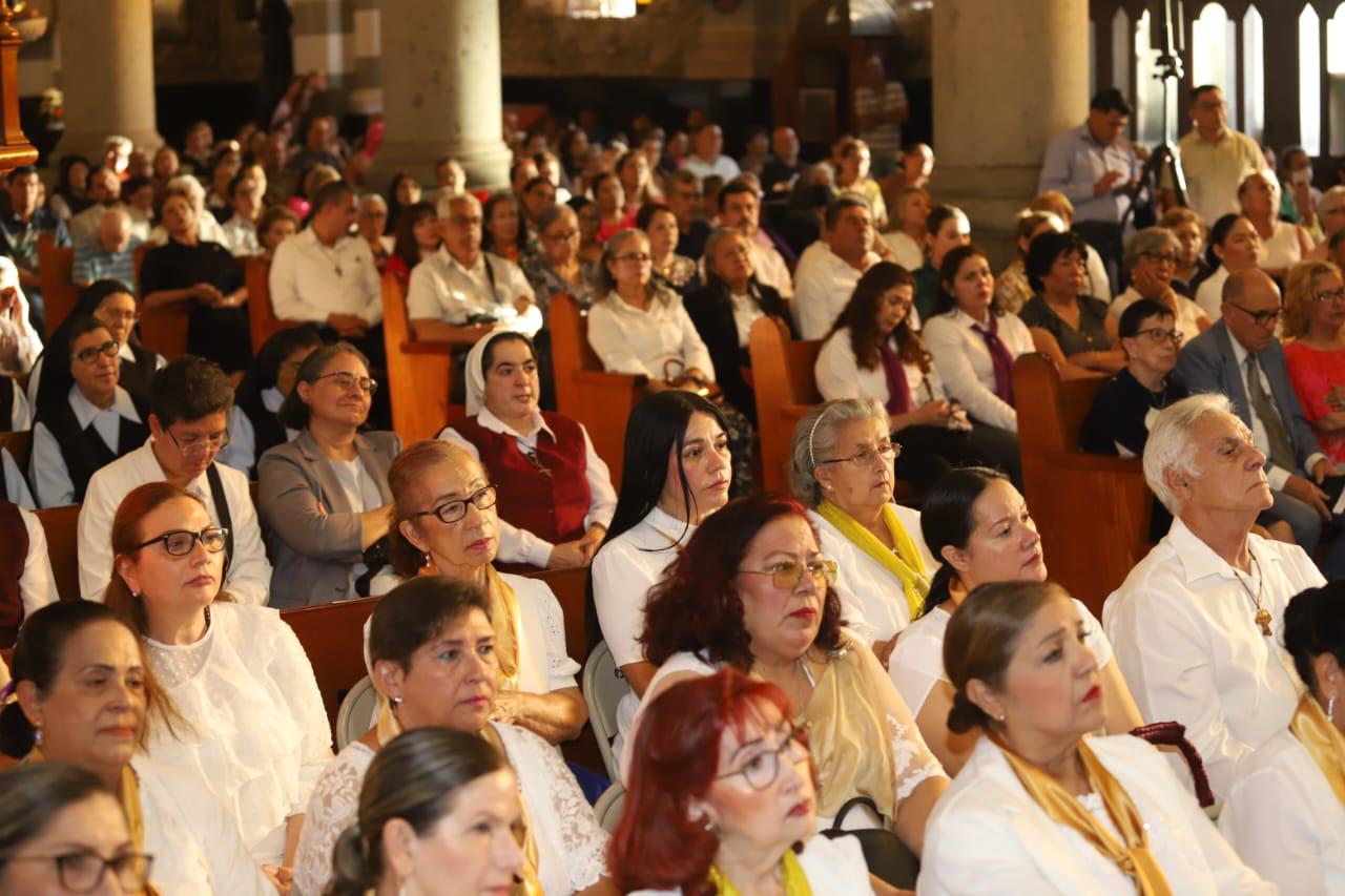 $!Nuncio Apostólico trae mensaje de esperanza a Mazatlán