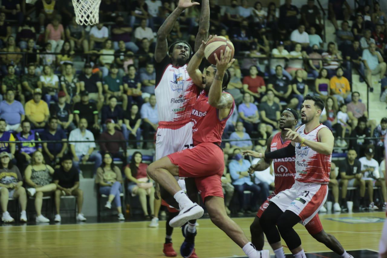 $!Venados Basketball ‘acaricia’ la sorpresa en Guaymas, pero al final caen ante Ostioneros en el inicio de la postemporada