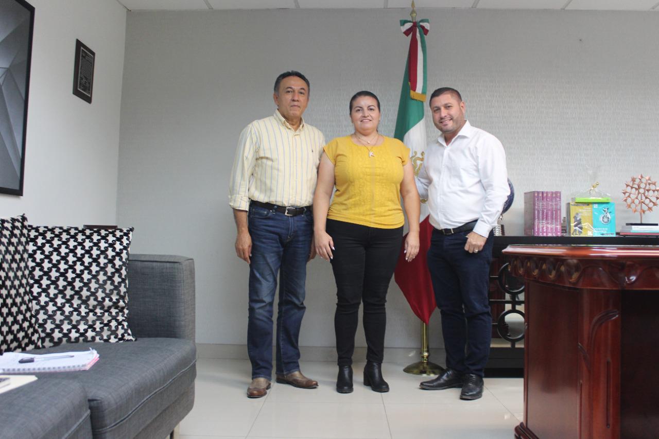 $!Entrega el Isic dotación de libros para salas de lectura y bibliotecas de Badiraguato