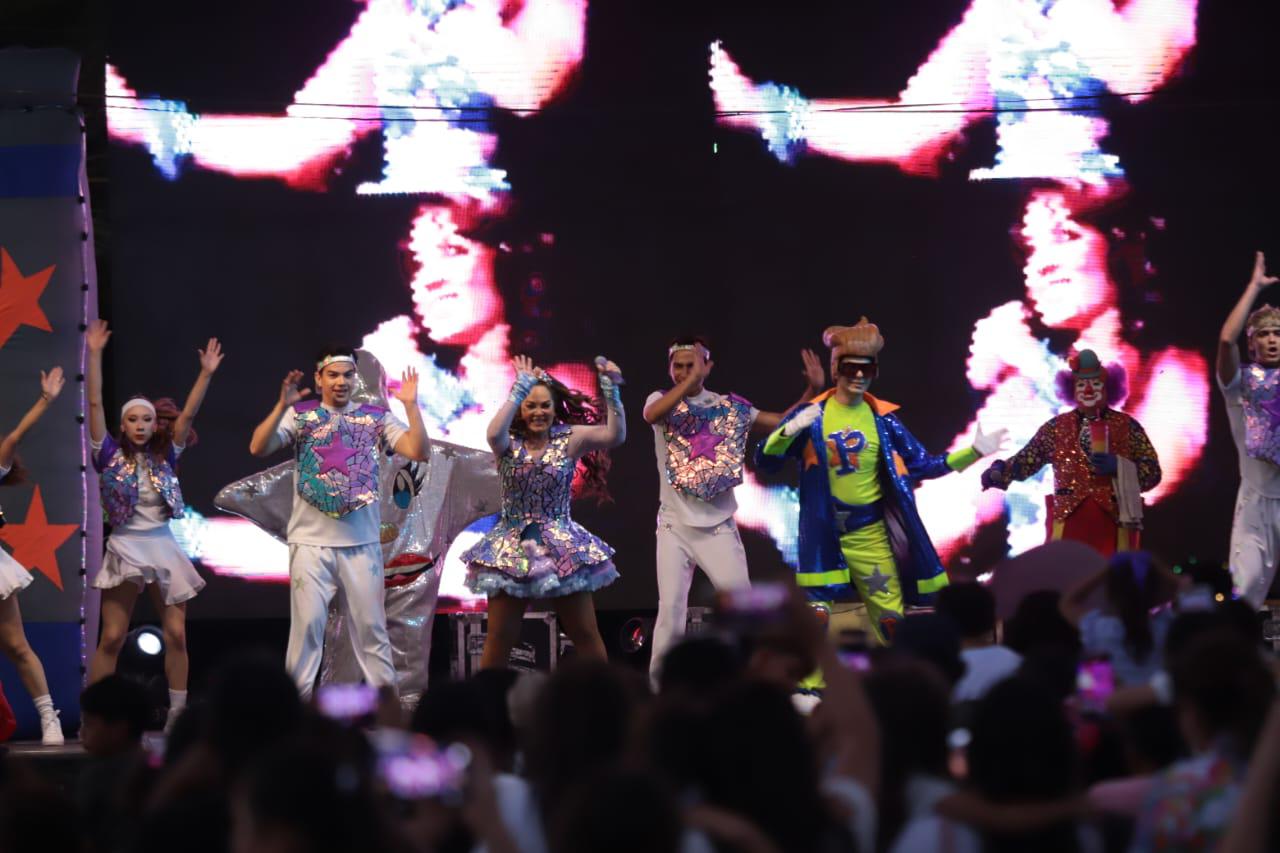$!Tatiana llena de magia y música el Parque Central en festejo del Día del Niño