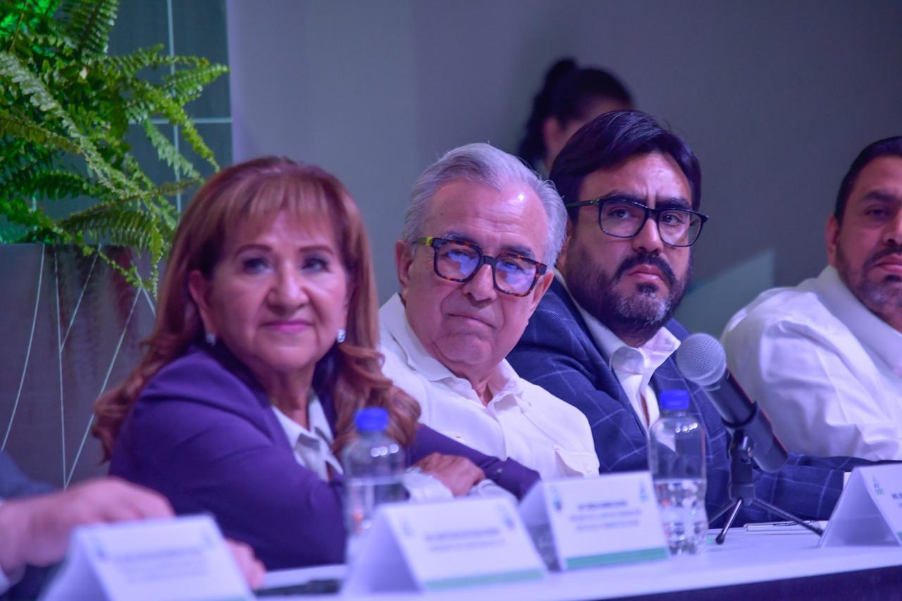 $!Rinde Enrique Riveros su Tercer Informe de Labores al frente de la AARC