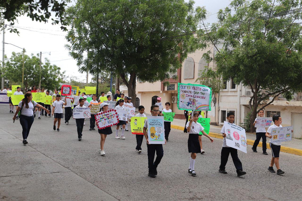 $!Marchan contra el trabajo infantil en Elota