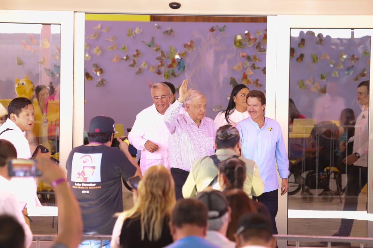 $!Inaugura AMLO en Mazatlán las instalaciones del CRIT Teletón Sinaloa