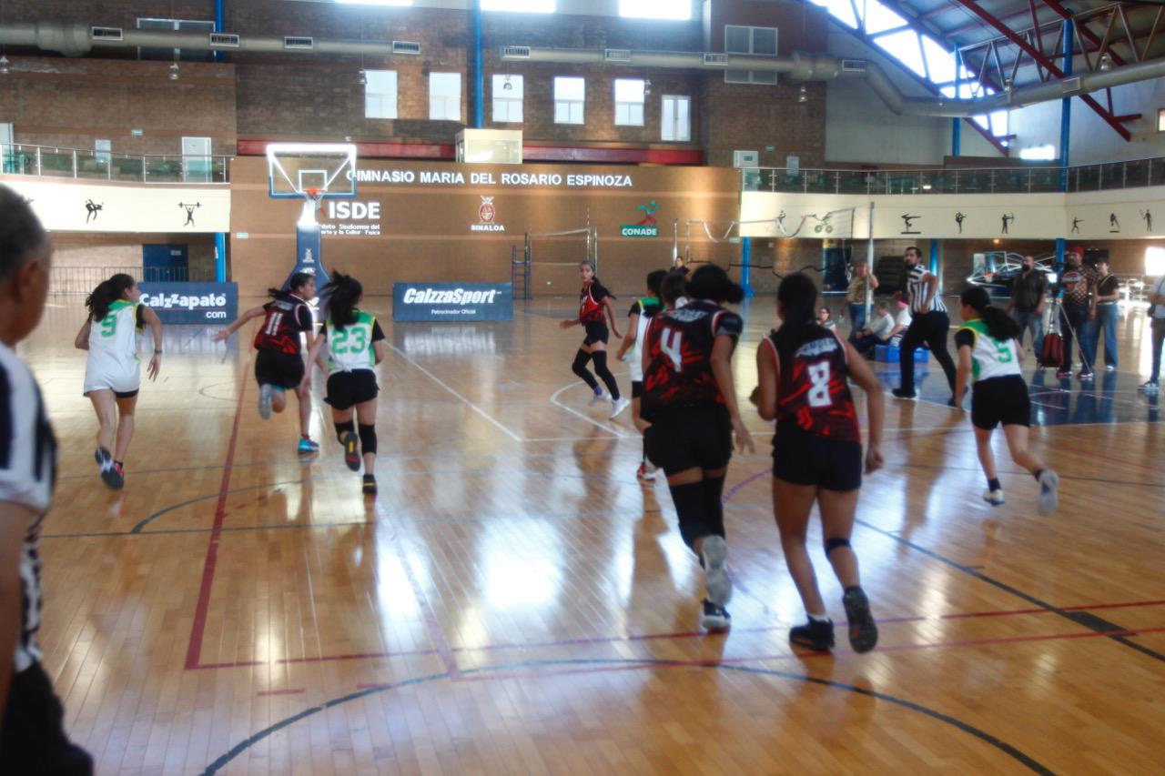 $!Ademeba observa avances en el baloncesto de Sinaloa