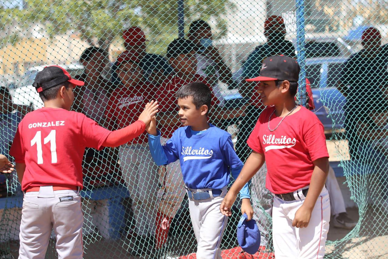 $!Liga Muralla encabeza Copa Semana Santa de Beisbol, en el Club Chololos de Mazatlán