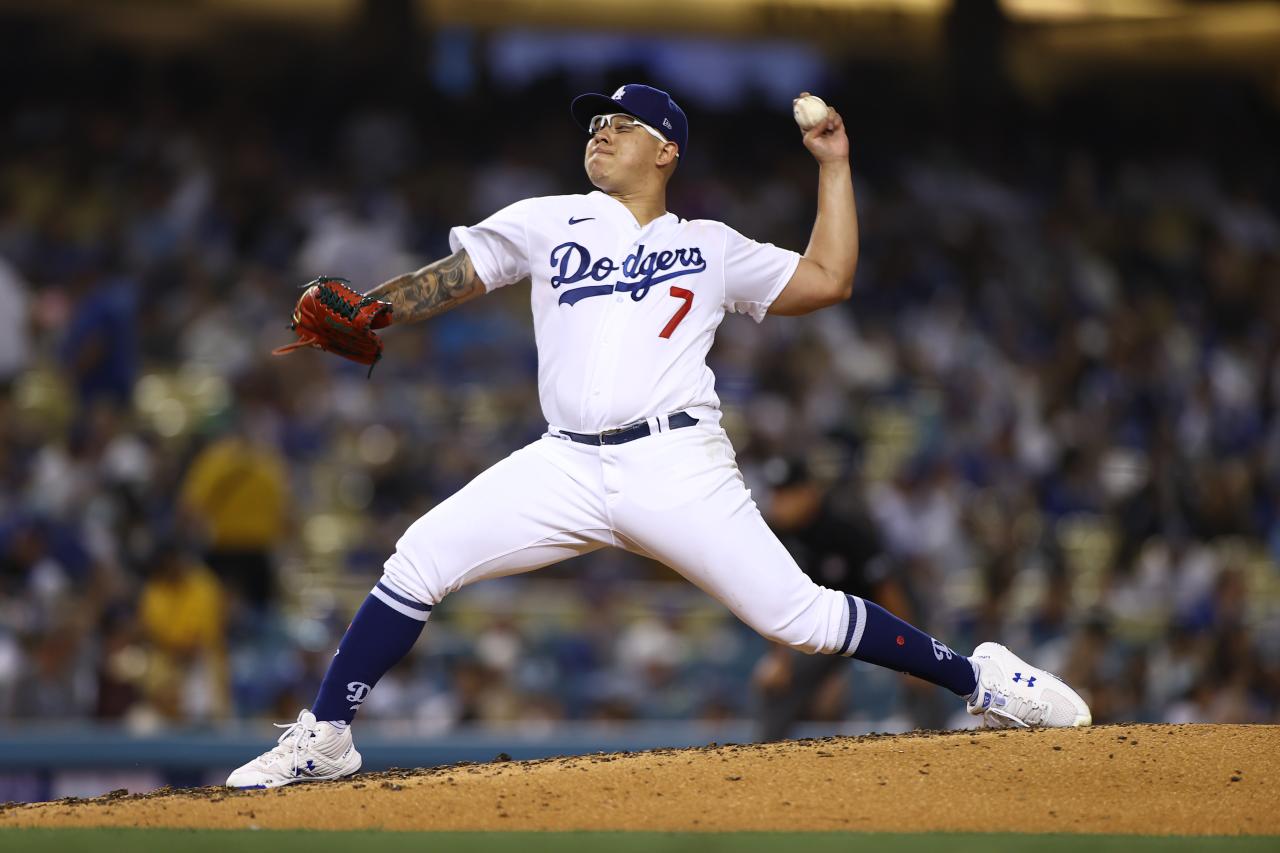 $!¡Para ponerse de pie! Julio Urías llega a 17 victorias en la campaña