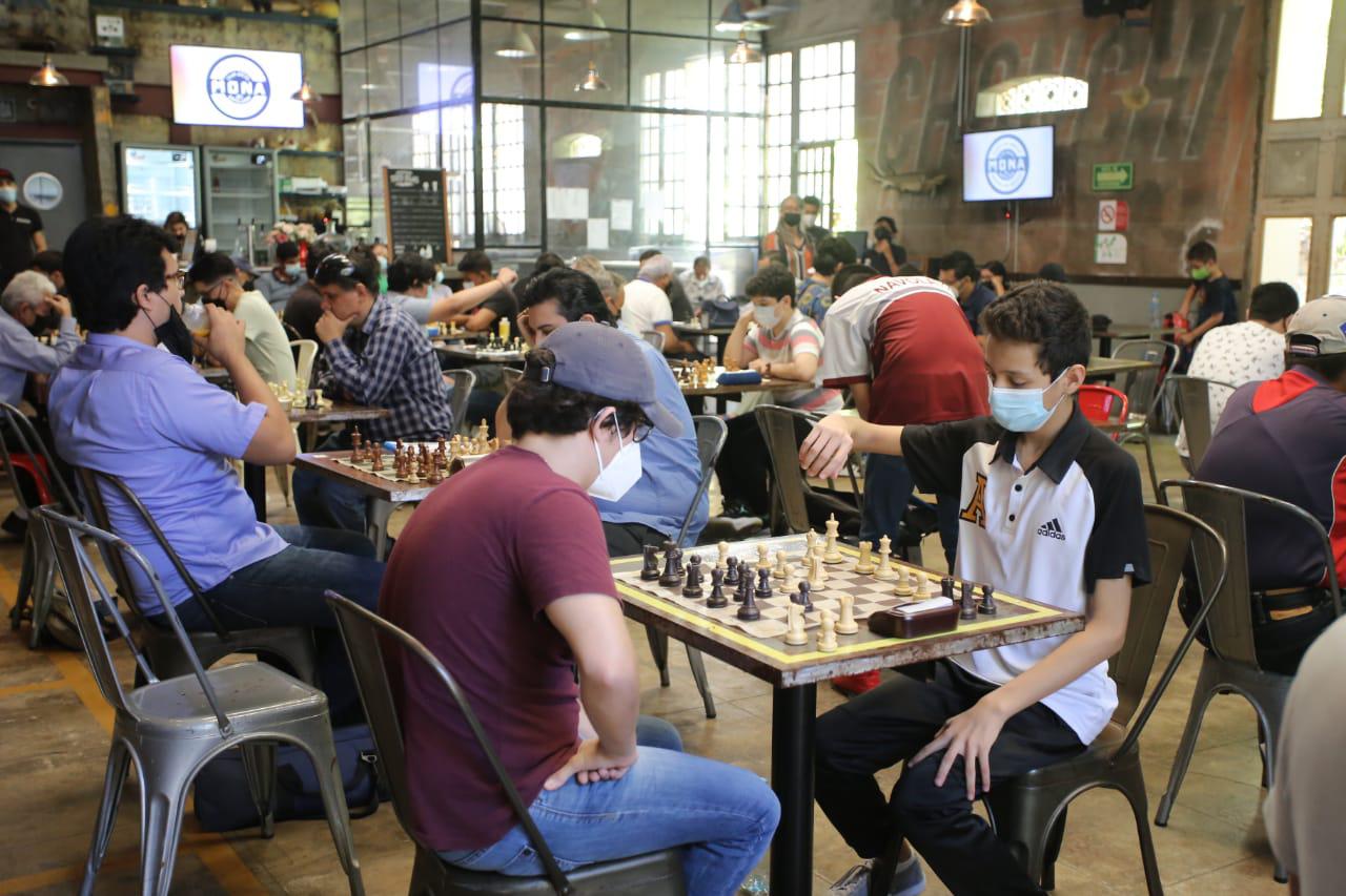 $!Hiram Velarde es el rey del Torneo de Ajedrez de La Mona