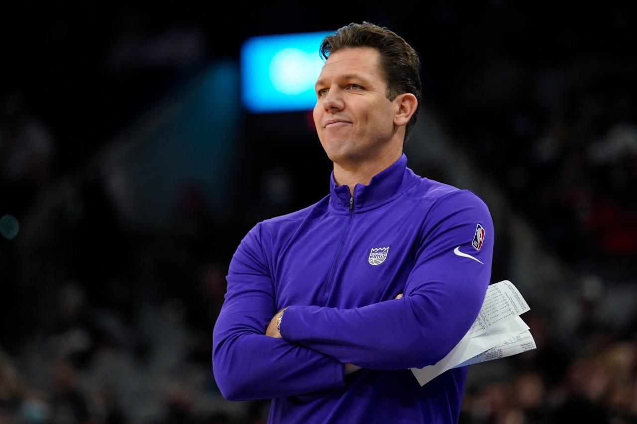 $!Sacramento Kings despide a Luke Walton y Alvin Gentry será el entrenador interino