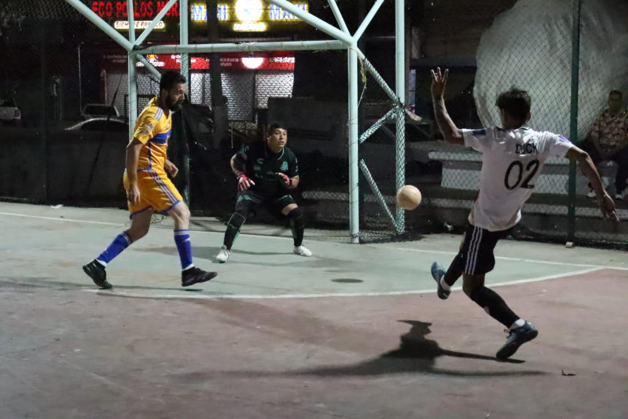 $!Se roba La Novena Liga de Futbol de Salón de la colonia Benito Juárez