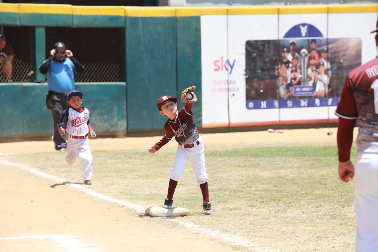 $!Locales arrollan con 4 títulos en el Mazatlán Baseball Tournament