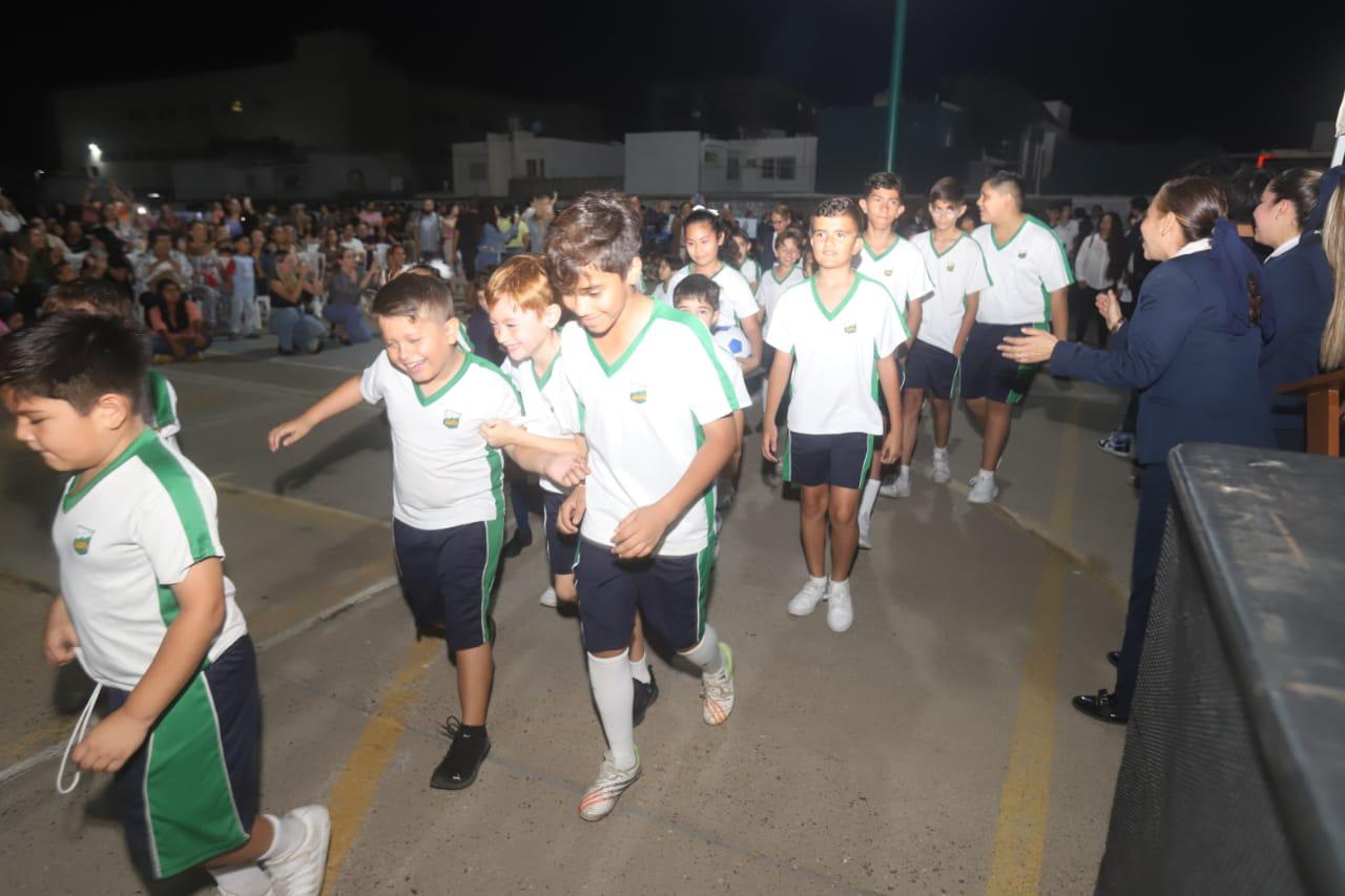 $!Vuelan alto en inauguración de la Copa Condors