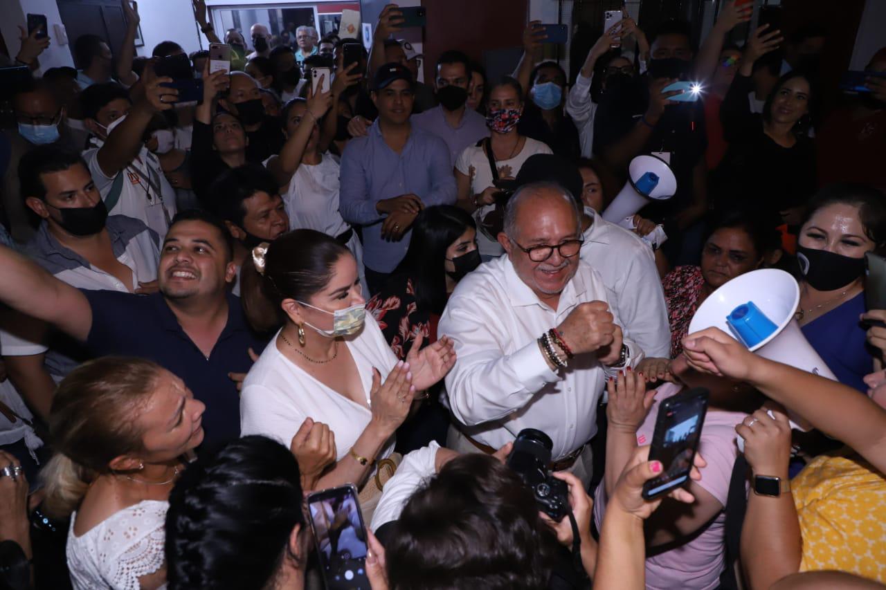 $!‘Venimos a reinventar Mazatlán’: Benítez Torres