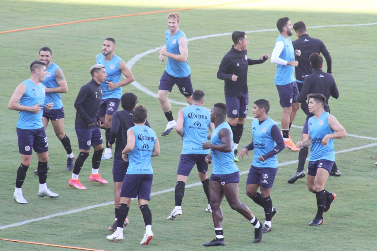 $!Mazatlán FC abre sus entrenamientos para la afición porteña