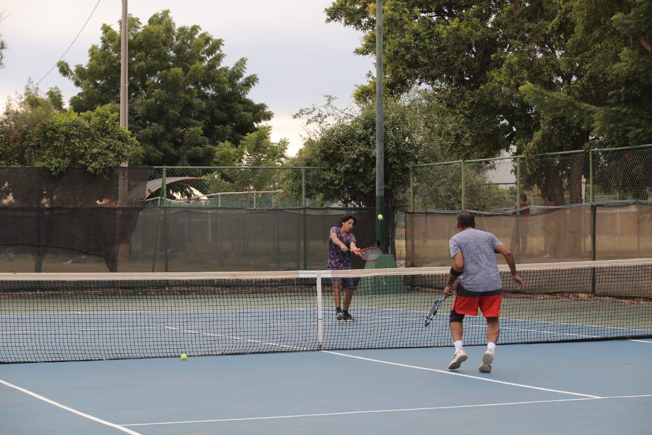 $!Surgen campeones en el Torneo de Tenis del Pavo 2021 del Club Muralla