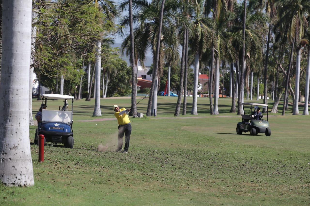 $!Continua Guzmán a la cabeza en el Torneo Anual del Golf El Cid 2021