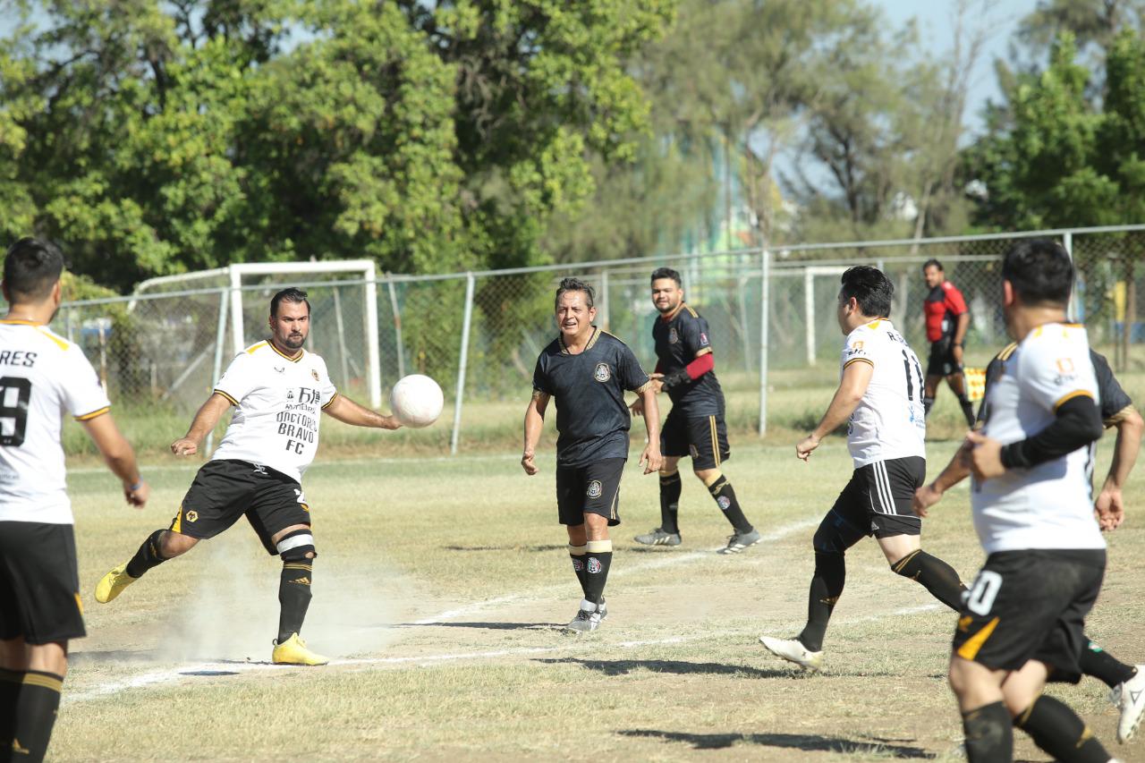 $!Este fin de semana vuelve a la actividad el Futbol Intermédicos