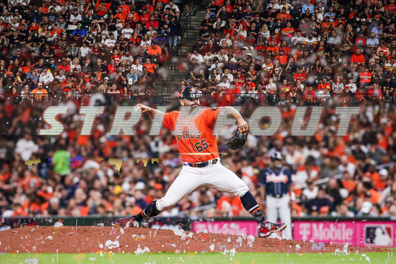 $!¡De Mazatlán para el mundo! José Urquidy gana el Juego 2 de la Serie Mundial ante Bravos