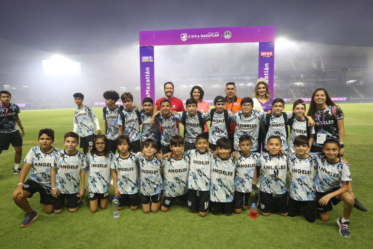 $!Colorido inicio de la Copa Mazatlán de Futbol 7