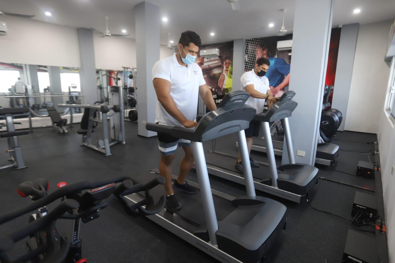 $!Inauguran gimnasio en Industrias Marino