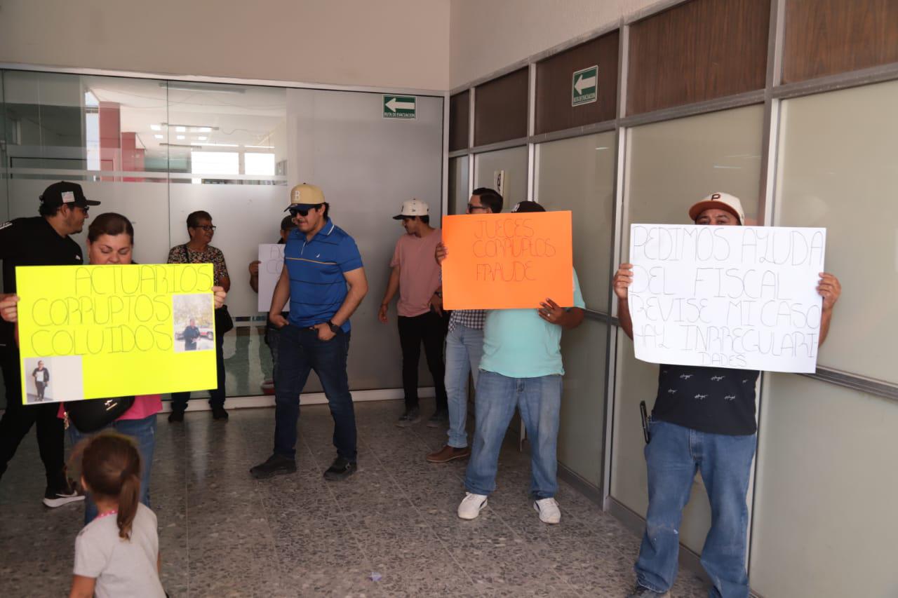 $!Denuncian desalojo injusto de vivienda en Mazatlán
