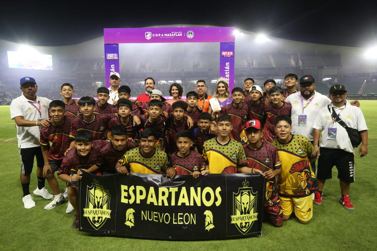 $!Colorido inicio de la Copa Mazatlán de Futbol 7