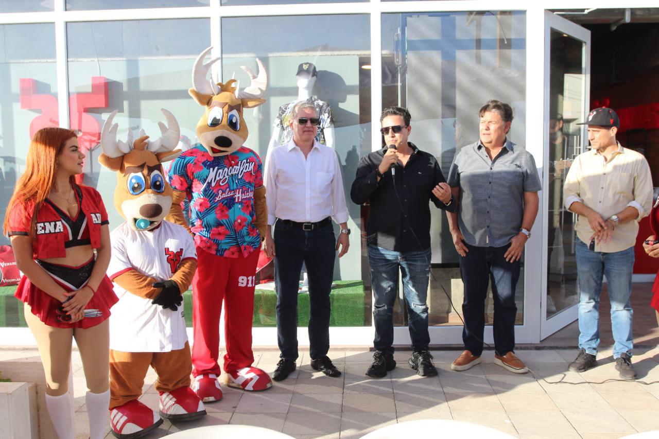 $!Inauguran una nueva tienda Venados-El Siglo