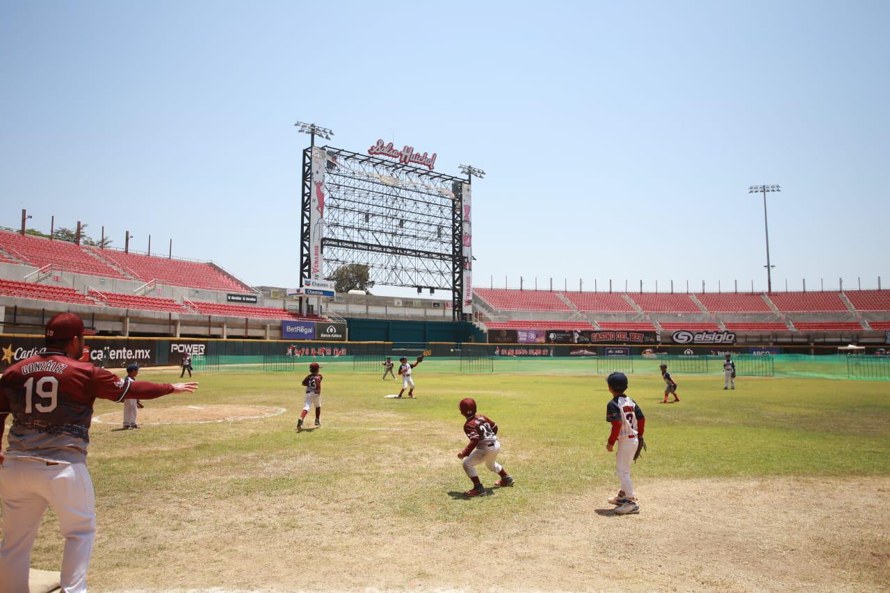 $!Locales arrollan con 4 títulos en el Mazatlán Baseball Tournament