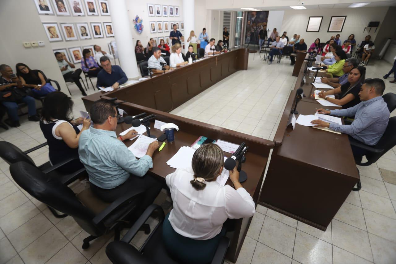 $!Aprueban en Cabildo de Mazatlán cambio en uso de suelo para permitir el World Trade Center