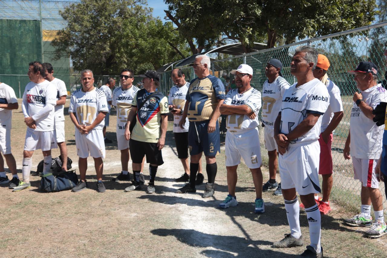 $!Rueda el balón en Veteranos Platino, en Club Muralla