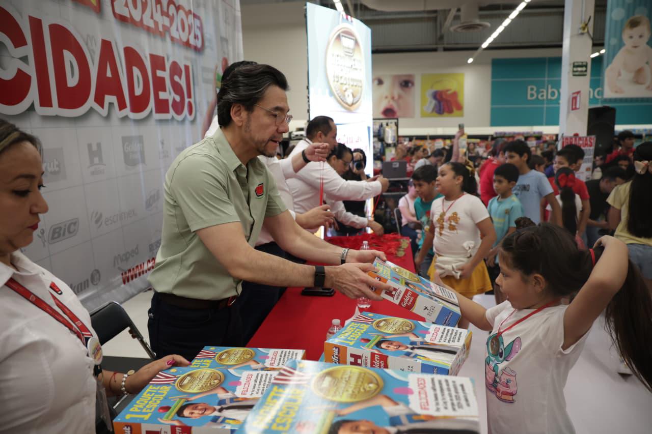 $!Casa Ley reconoce a niñas y niños por sus altas calificaciones con el programa ‘Ley Recompensa tu Esfuerzo’