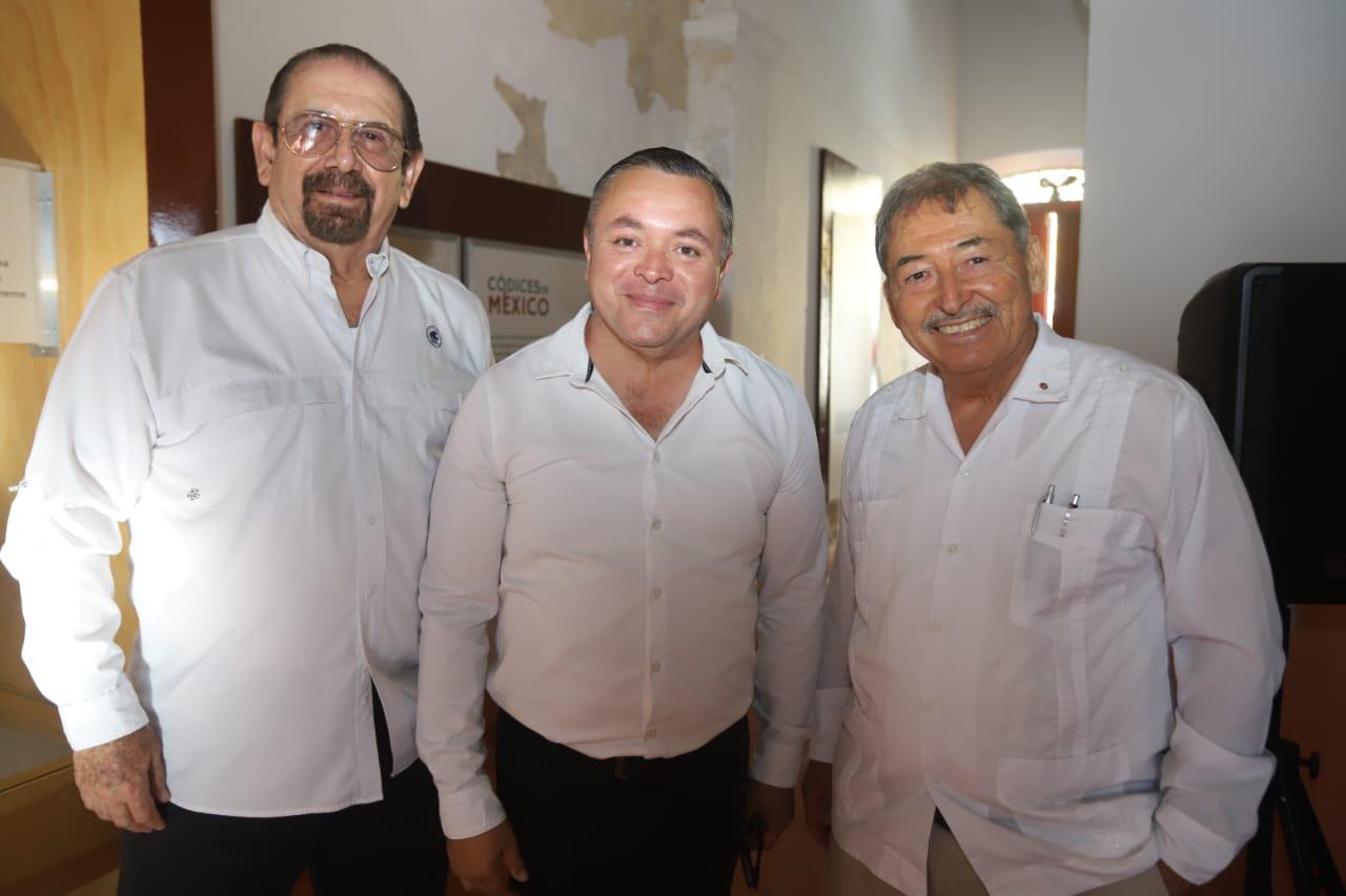 $!Vicente Castañeda, Leopoldo Hernández y José Manuel Jiménez.