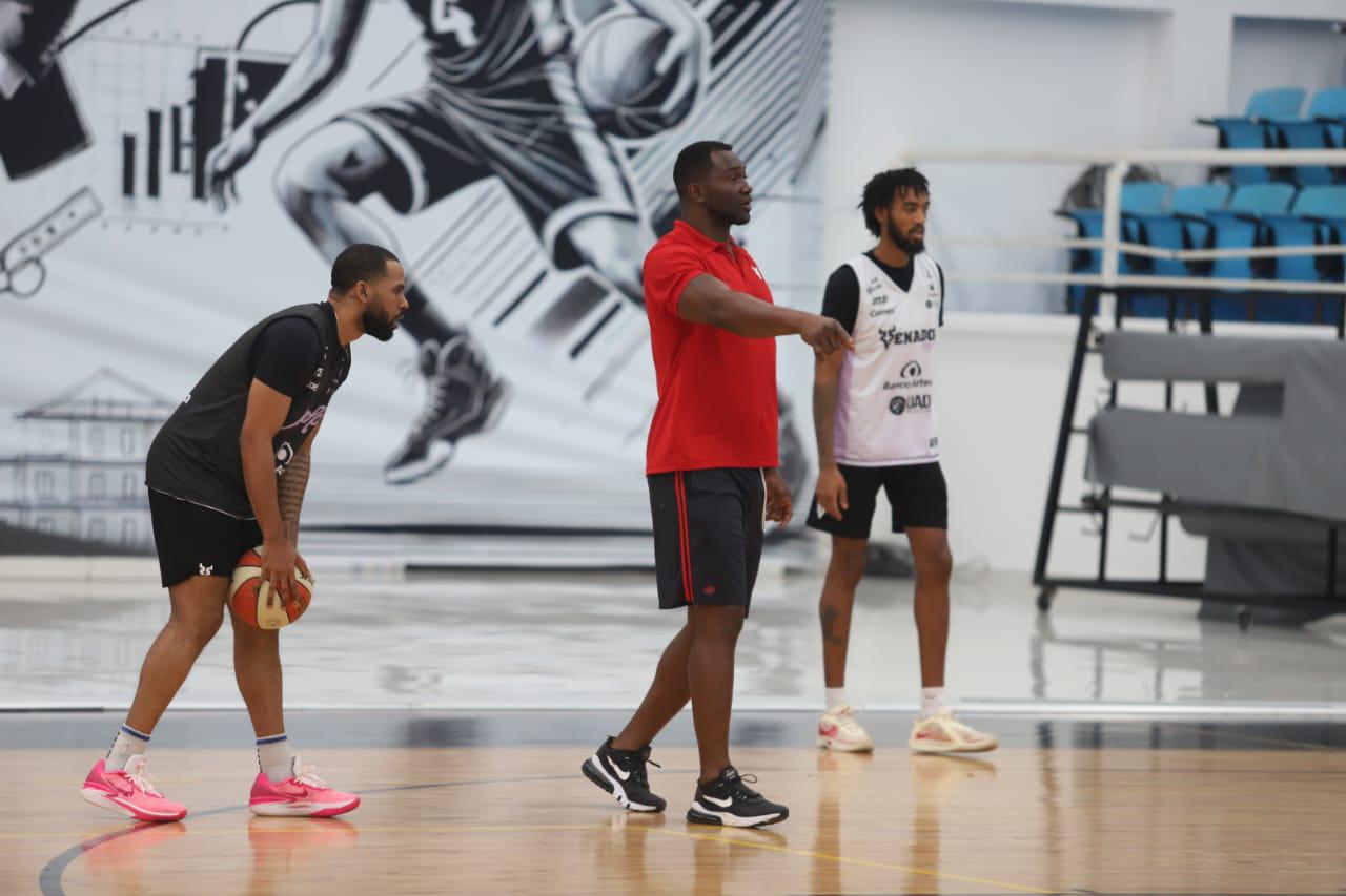 $!Essengue vivirá una tercera etapa con Venados Basketball