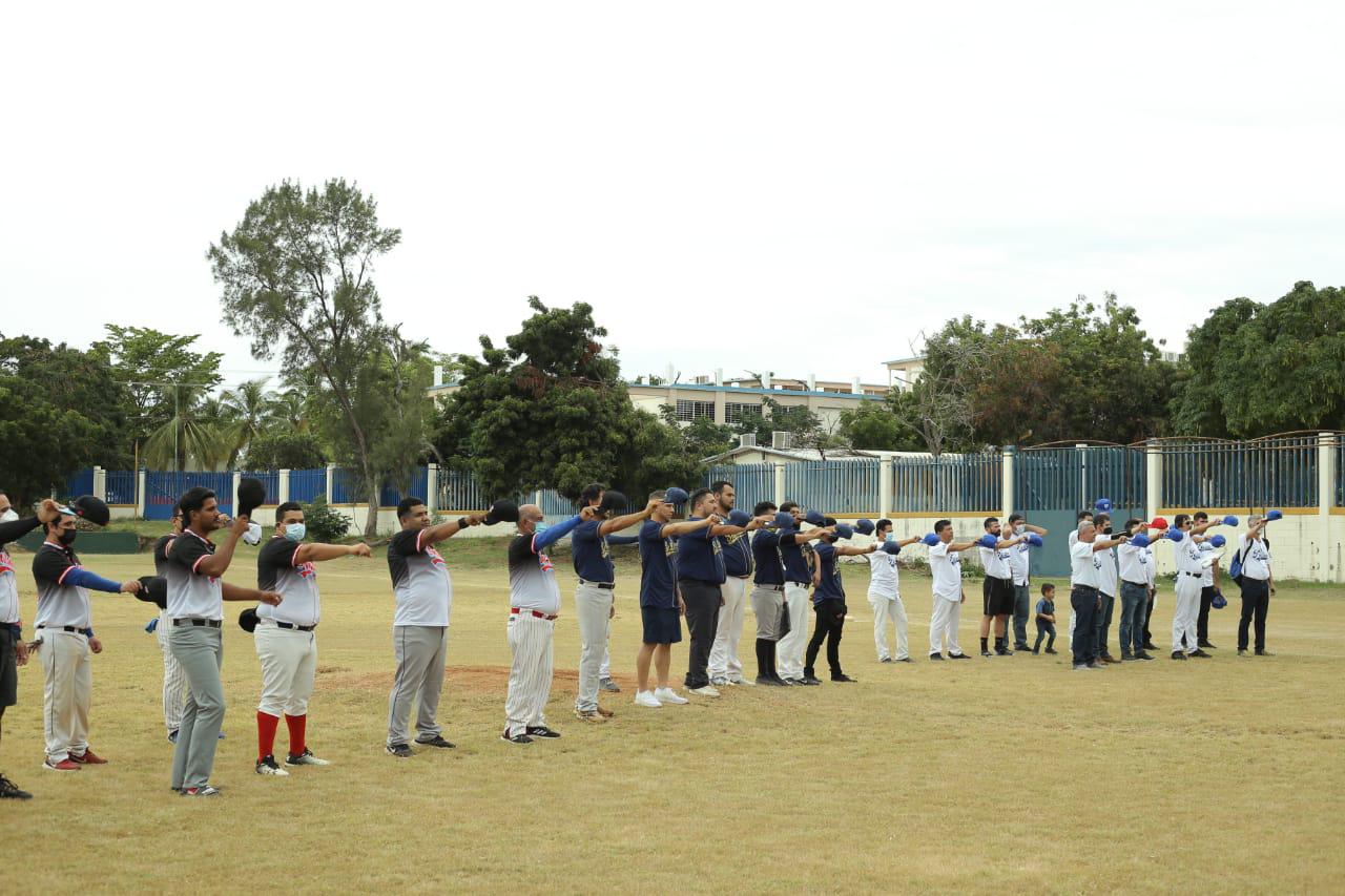 $!Cantan playball en la Liga de Beisbol Intersindical de la UAS