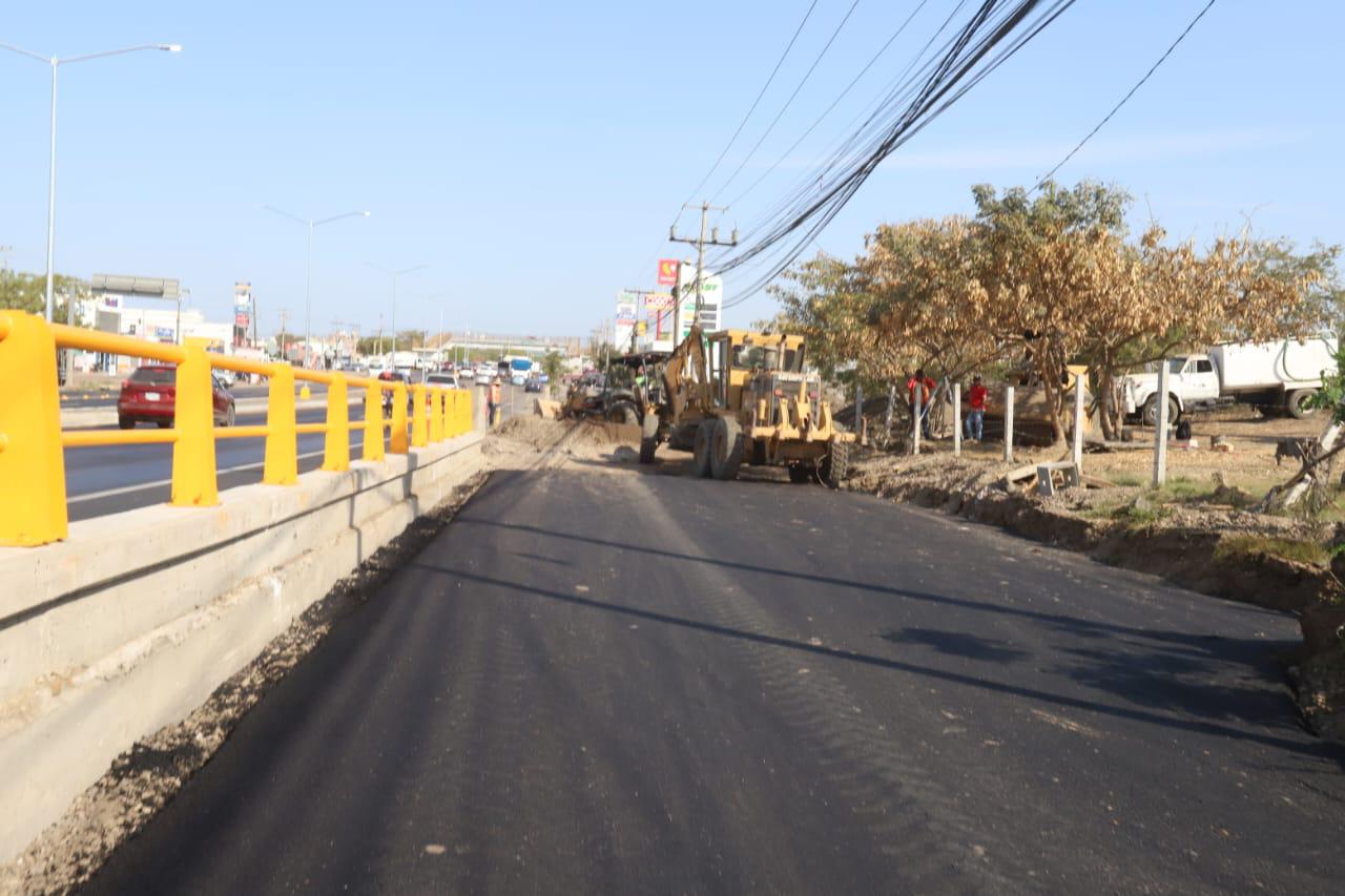 $!Obras inconclusas en nuevo puento agravan el tráfico en el Libramiento Colosio, en Mazatlán