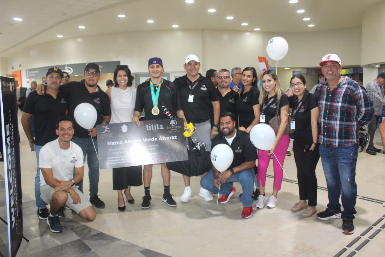 $!Marco Verde es recibido como héroe en Mazatlán