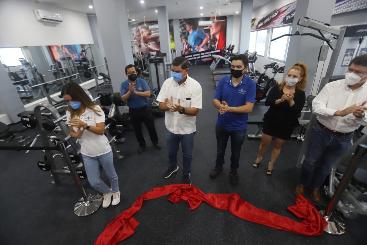 $!Inauguran gimnasio en Industrias Marino