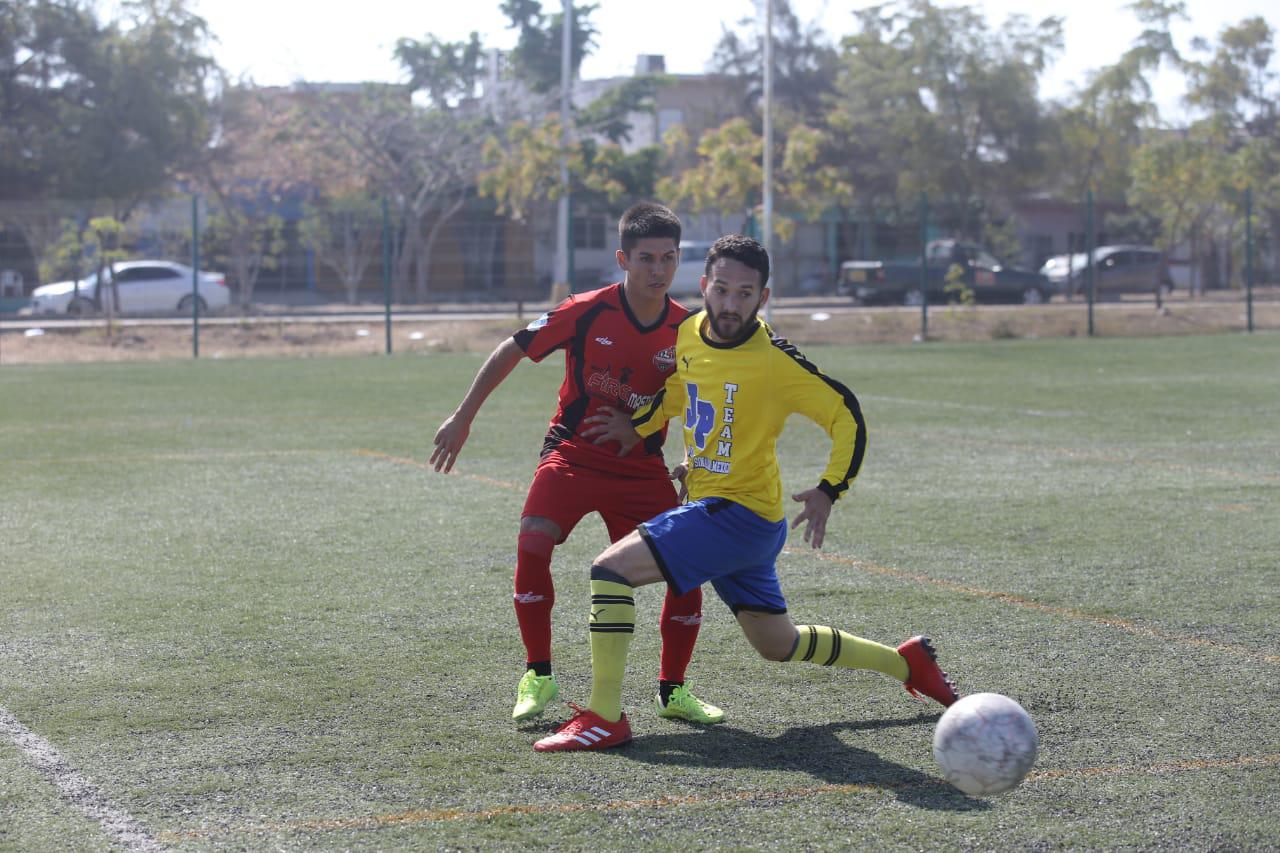 $!Fire Master aplaca a Boys en el futbol de Primera Fuerza