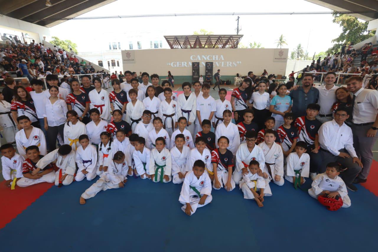 $!Gran participación de niños y jóvenes hubo en la Copa Datemex de Karate do 2024.