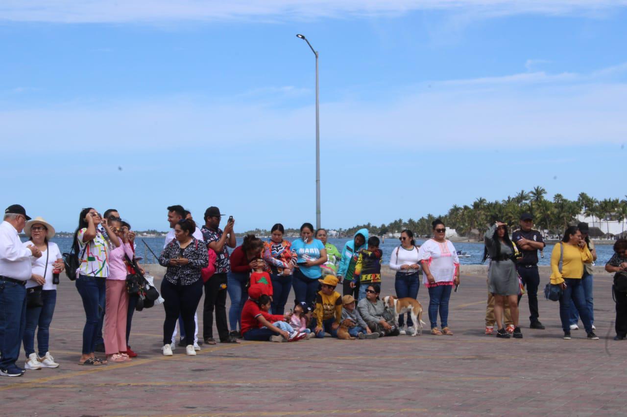 $!Reciben desde Altata a eclipse solar con ritual, danzas y juego de ulama